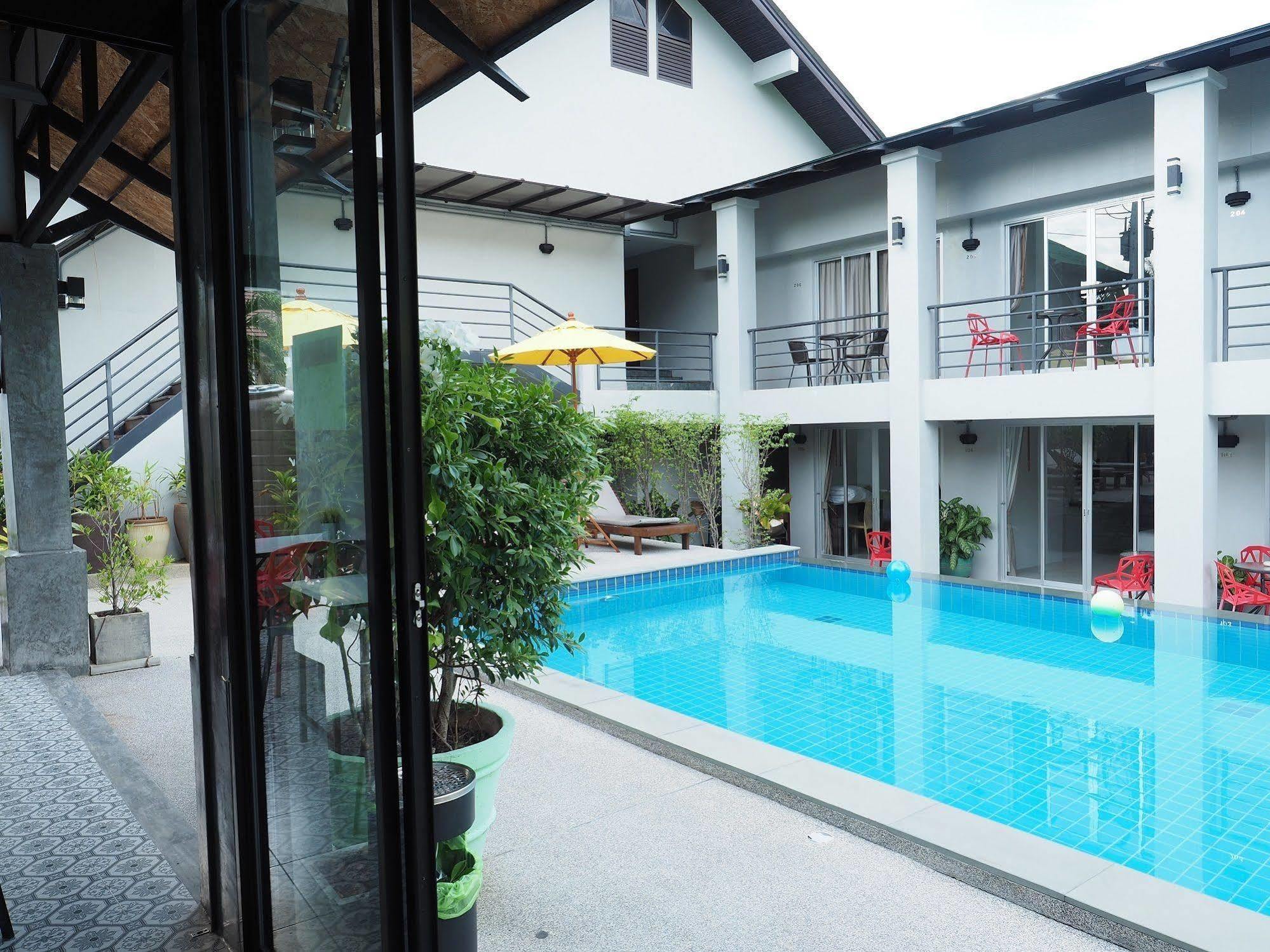 The Nest Resort Patong Εξωτερικό φωτογραφία
